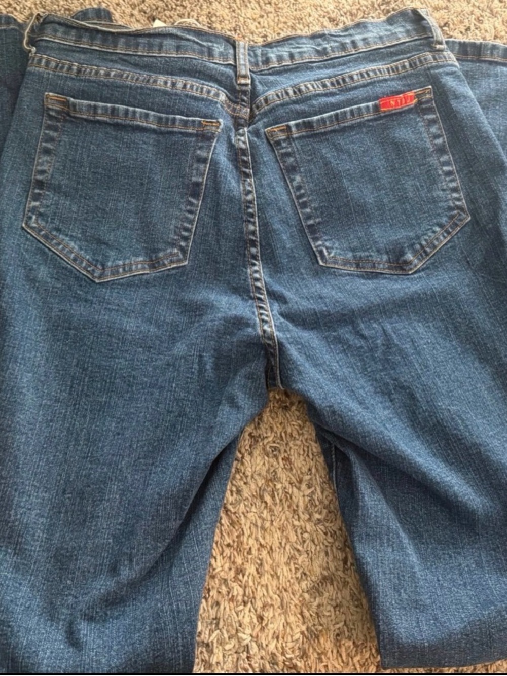 NYDJ Tummy Tuck Jeans - Picture 4 of 4